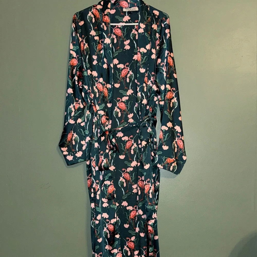 Their Nibs Flamingo and Floral satin-style dressing robe or duster - Picture 3 of 7